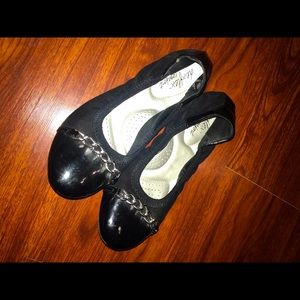 Dexflex comfort memory foam business flats